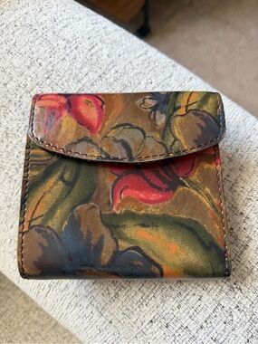 Patricia Nash Kisslock Watercolor Floral Leather Wallet 4x4
